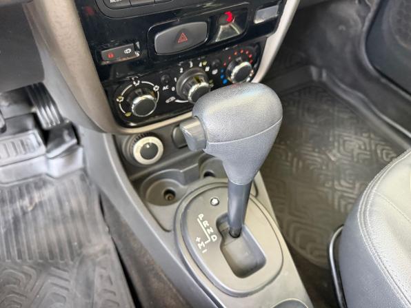 Renault Duster I с пробегом 2015 года, цена 999 000 рублей, 218429 км, внедорожник, Автокод Объявления