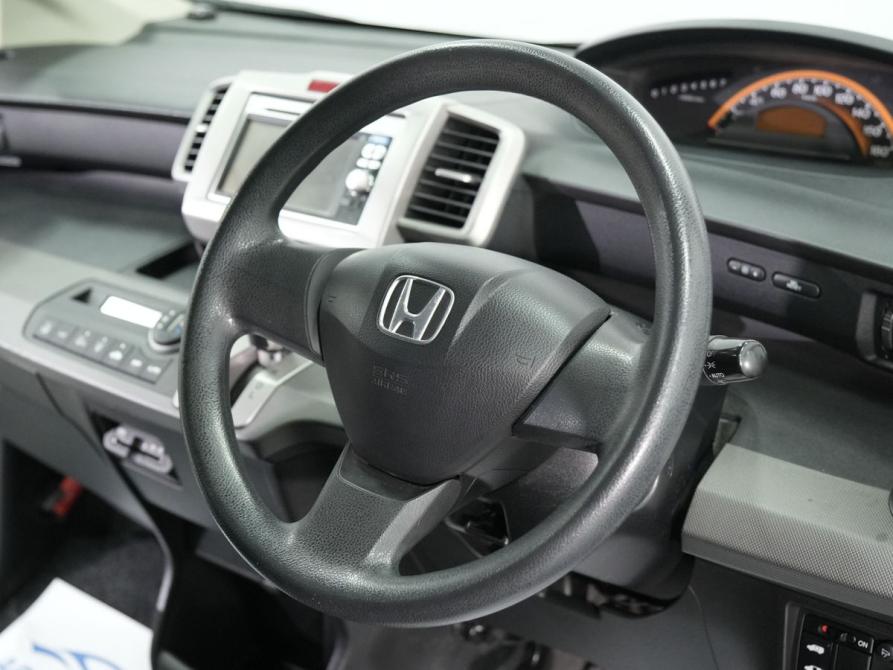 Honda Freed I Новосибирск  - изображение 16