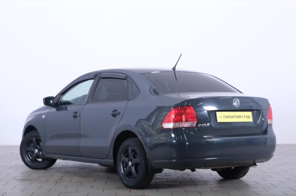 Volkswagen Polo V Омск  - изображение 5