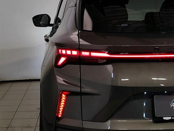 Geely Coolray I Рестайлинг с пробегом 2023 года, цена 1 989 000 рублей, 43167 км, внедорожник, Автокод Объявления
