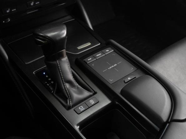 Lexus ES VII с пробегом 2021 года, цена 3 899 000 рублей, 125419 км, седан, Автокод Объявления