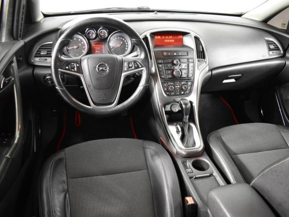 Opel Astra J с пробегом 2011 года, цена 649 900 рублей, 210633 км, хэтчбек, Автокод Объявления