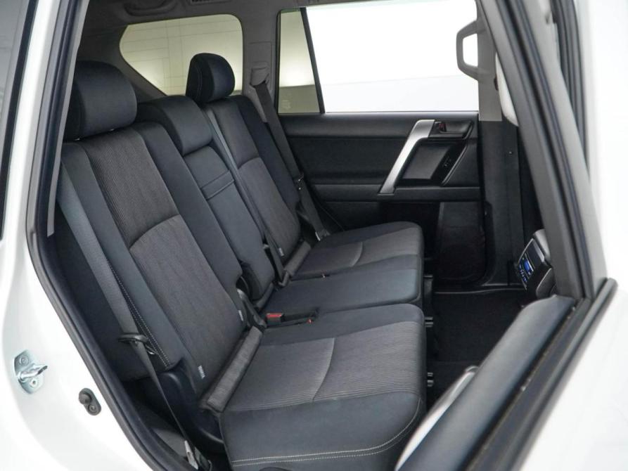 Toyota Land Cruiser Prado 150 Series Рестайлинг 2 Москва  - изображение 7
