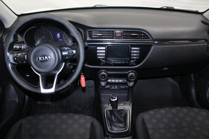 Kia Rio IV с пробегом 2017 года, цена 909 000 рублей, 112944 км, седан, Автокод Объявления