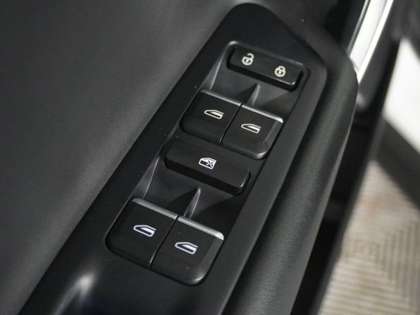 Geely Atlas I с пробегом 2020 года, цена 1 749 000 рублей, 68974 км, внедорожник, Автокод Объявления