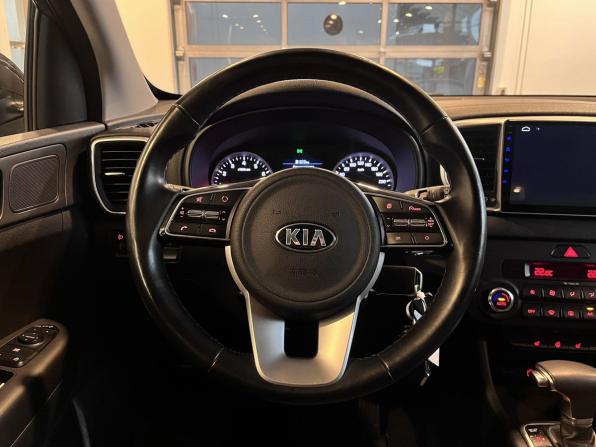 Kia Sportage IV Рестайлинг с пробегом 2021 года, цена 2 590 000 рублей, 113984 км, внедорожник, Автокод Объявления