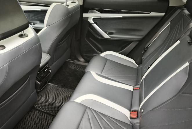 Geely Atlas II с пробегом 2024 года, цена 3 375 000 рублей, 20152 км, внедорожник, Автокод Объявления