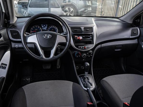Hyundai Solaris I с пробегом 2011 года, цена 790 000 рублей, 171105 км, седан, Автокод Объявления