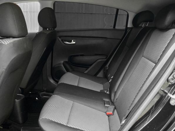 Kia Rio IV с пробегом 2018 года, цена 1 620 000 рублей, 83951 км, хэтчбек, Автокод Объявления