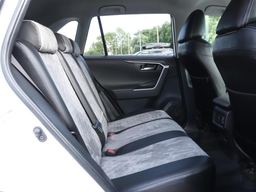 Toyota RAV4 V (XA50) Москва  - изображение 11
