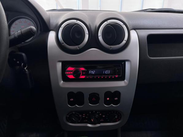 Renault Logan I Рестайлинг с пробегом 2013 года, цена 694 000 рублей, 123980 км, седан, Автокод Объявления
