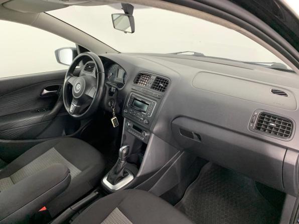 Volkswagen Polo V с пробегом 2014 года, цена 773 000 рублей, 198942 км, седан, Автокод Объявления
