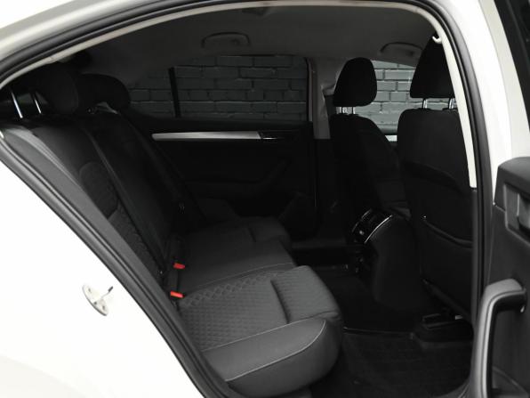 Skoda Superb III Рестайлинг с пробегом 2019 года, цена 2 900 000 рублей, 91607 км, лифтбек, Автокод Объявления