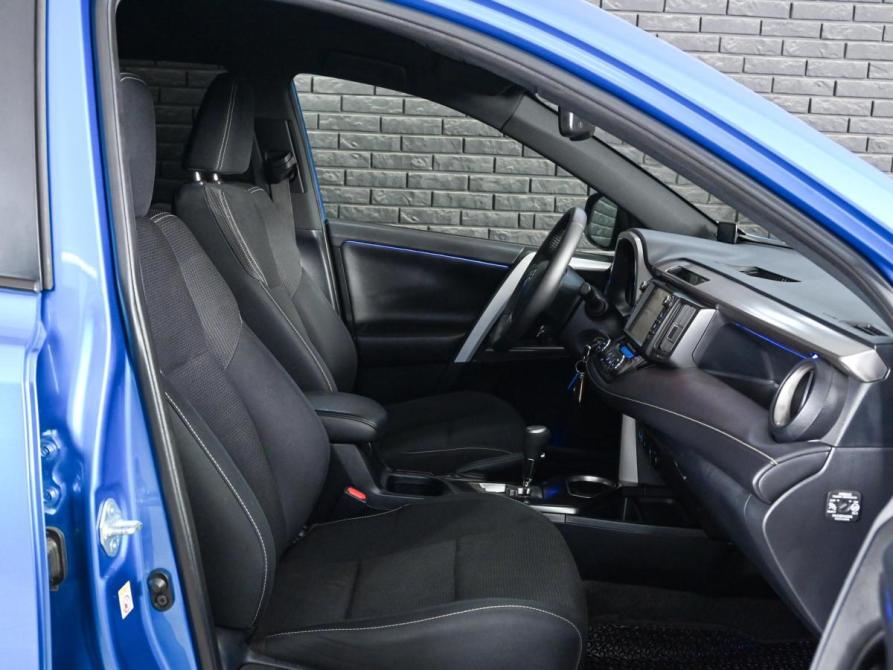 Toyota RAV4 IV (XA40) Рестайлинг Екатеринбург  - изображение 13