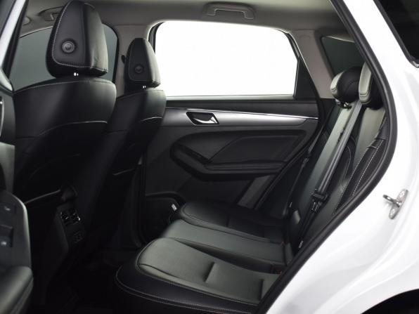 Haval Jolion I Рестайлинг с пробегом 2024 года, цена 1 999 995 рублей, 40848 км, внедорожник, Автокод Объявления