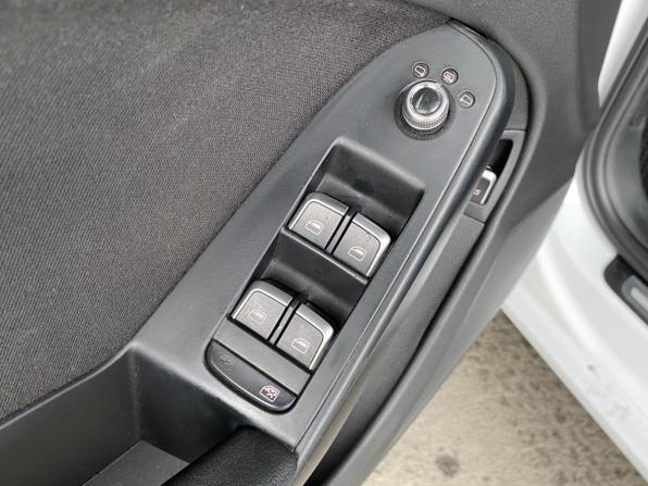 Audi A4 IV (B8) Рестайлинг с пробегом 2013 года, цена 1 149 000 рублей, 174655 км, универсал, Автокод Объявления