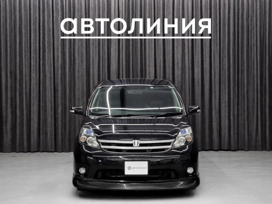 Toyota ISis I Рестайлинг Красноярск  - изображение 2