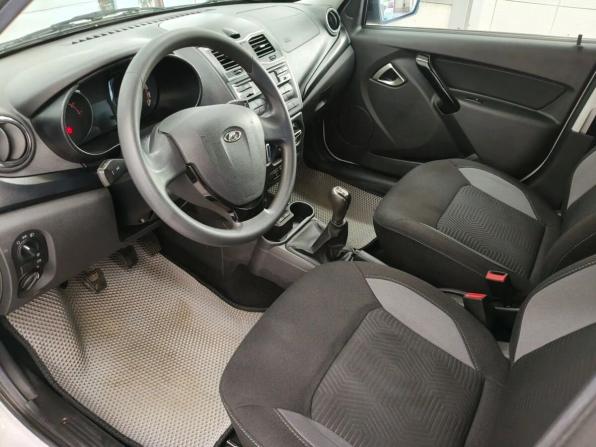 Lada (ВАЗ) Granta I Рестайлинг с пробегом 2022 года, цена 800 000 рублей, 52641 км, лифтбек, Автокод Объявления