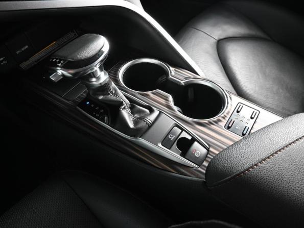 Toyota Camry VIII (XV70) с пробегом 2018 года, цена 3 239 000 рублей, 97568 км, седан, Автокод Объявления