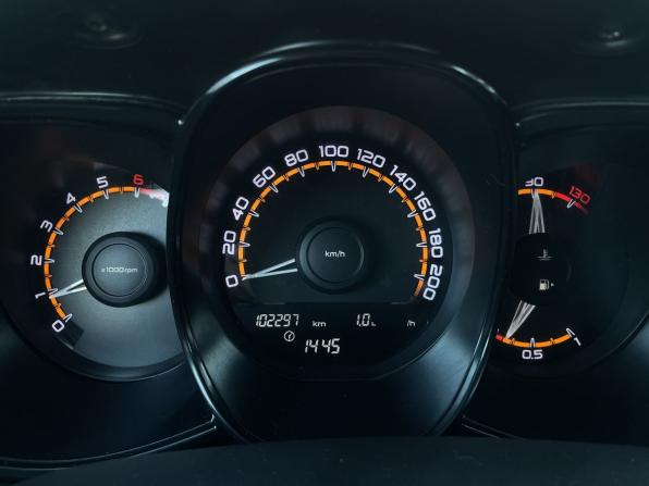 Lada (ВАЗ) Vesta I с пробегом 2019 года, цена 990 000 рублей, 102287 км, универсал, Автокод Объявления