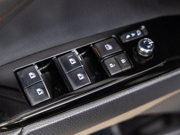 Toyota Camry VIII (XV70) с пробегом 2019 года, цена 2 558 000 рублей, 169062 км, седан, Автокод Объявления