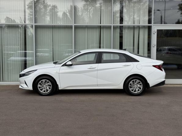 Hyundai Elantra VII (CN7) с пробегом 2022 года, цена 1 780 000 рублей, 54933 км, седан, Автокод Объявления