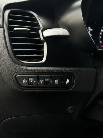 Kia Rio IV с пробегом 2019 года, цена 1 369 000 рублей, 149709 км, хэтчбек, Автокод Объявления
