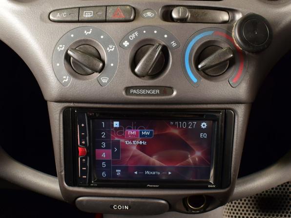 Toyota Vitz I (P10) с пробегом 2001 года, цена 349 999 рублей, 299999 км, хэтчбек, Автокод Объявления