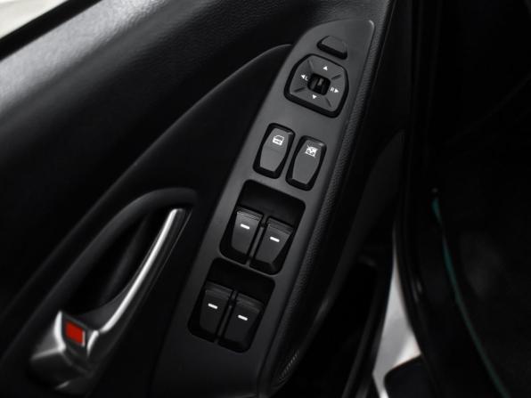 Hyundai ix35 I с пробегом 2012 года, цена 1 089 000 рублей, 204704 км, внедорожник, Автокод Объявления
