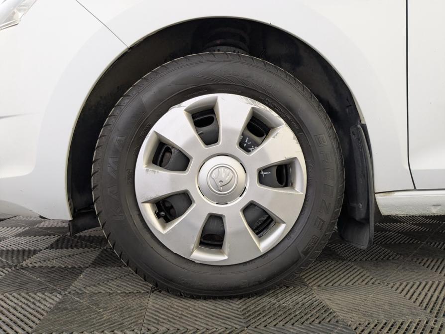 Skoda Rapid I Рестайлинг Москва  - изображение 13