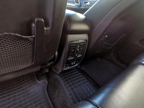 Jeep Grand Cherokee IV (WK2) Рестайлинг с пробегом 2013 года, цена 1 640 000 рублей, 260666 км, внедорожник, Автокод Объявления