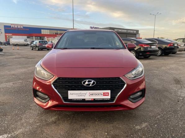 Hyundai Solaris II с пробегом 2017 года, цена 950 000 рублей, 134208 км, седан, Автокод Объявления