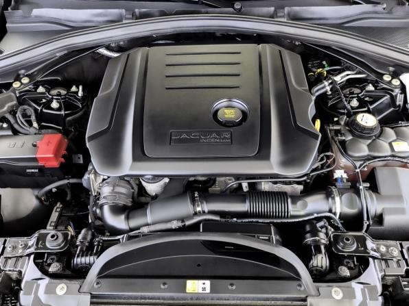 Jaguar F-Pace I с пробегом 2019 года, цена 3 670 000 рублей, 65060 км, внедорожник, Автокод Объявления