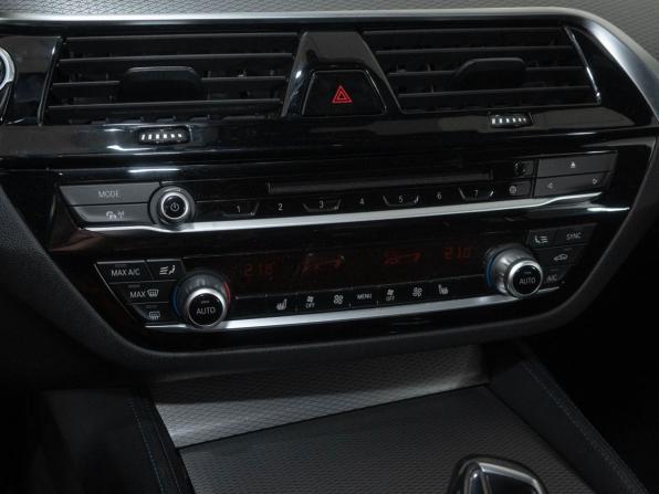 BMW 5 серии VII (G30/G31/G38) с пробегом 2018 года, цена 3 250 000 рублей, 167000 км, седан, Автокод Объявления