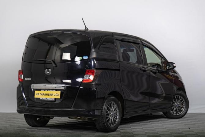Honda Freed I Рестайлинг с пробегом 2012 года, цена 1 199 000 рублей, 103701 км, компактвэн, Автокод Объявления