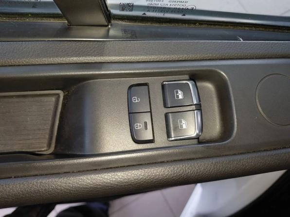 Ford Transit Custom I (China Market) с пробегом 2023 года, цена 3 600 000 рублей, 69173 км, минивэн, Автокод Объявления