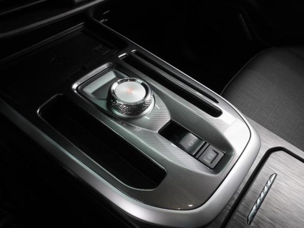 Haval Jolion I Рестайлинг с пробегом 2024 года, цена 2 219 000 рублей, 8465 км, внедорожник, Автокод Объявления