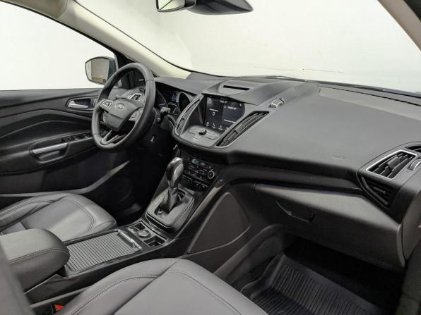 Ford Kuga II Рестайлинг с пробегом 2018 года, цена 1 840 000 рублей, 77444 км, внедорожник, Автокод Объявления