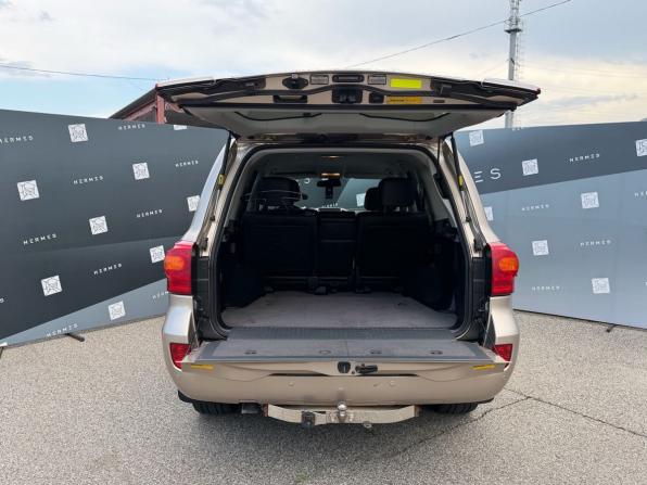 Toyota Land Cruiser 200 Series Рестайлинг 1 с пробегом 2013 года, цена 3 719 000 рублей, 174430 км, внедорожник, Автокод Объявления