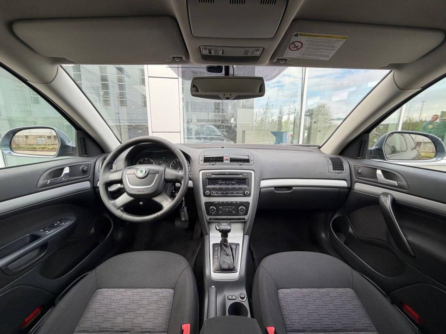 Skoda Octavia II (A5) Рестайлинг Санкт-Петербург  - изображение 8