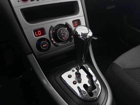 Peugeot 308 I Рестайлинг с пробегом 2012 года, цена 499 000 рублей, 188709 км, хэтчбек, Автокод Объявления