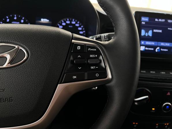 Hyundai Solaris II Рестайлинг с пробегом 2020 года, цена 1 190 000 рублей, 193051 км, седан, Автокод Объявления