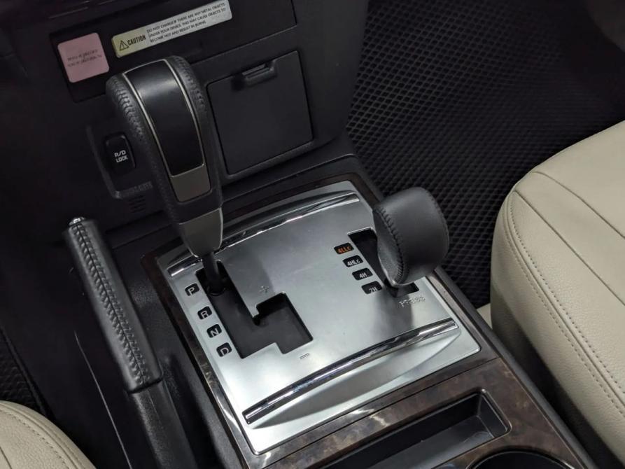 Mitsubishi Pajero IV Рестайлинг 2 Воронеж  - изображение 12