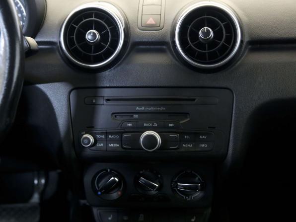 Audi A1 I (8X) с пробегом 2012 года, цена 845 000 рублей, 161386 км, хэтчбек, Автокод Объявления