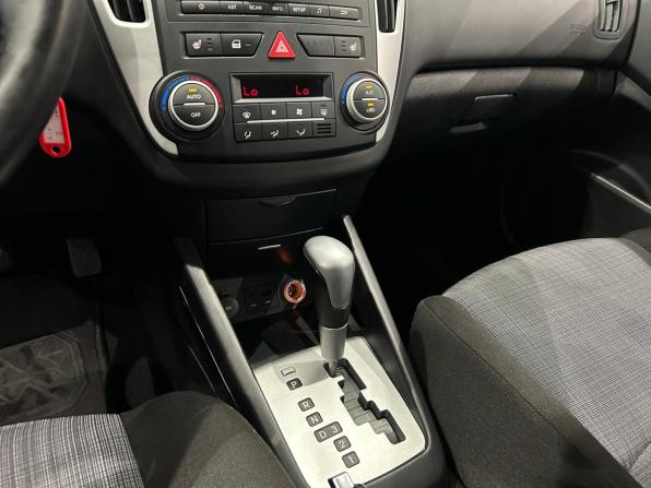 Kia Ceed I Рестайлинг с пробегом 2011 года, цена 699 000 рублей, 134237 км, хэтчбек, Автокод Объявления