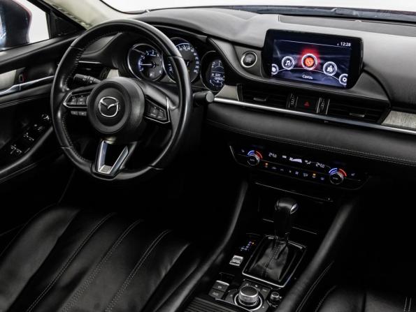 Mazda 6 III (GJ) Рестайлинг 2 с пробегом 2019 года, цена 1 949 000 рублей, 132804 км, седан, Автокод Объявления