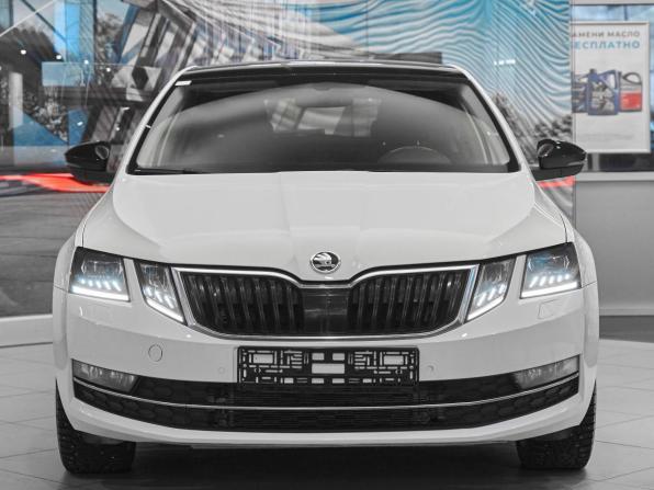 Skoda Octavia III (A7) Рестайлинг с пробегом 2017 года, цена 1 499 000 рублей, 151400 км, лифтбек, Автокод Объявления