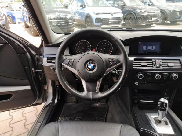 BMW 5 серии V (E60/E61) Рестайлинг с пробегом 2009 года, цена 1 200 000 рублей, 229400 км, седан, Автокод Объявления