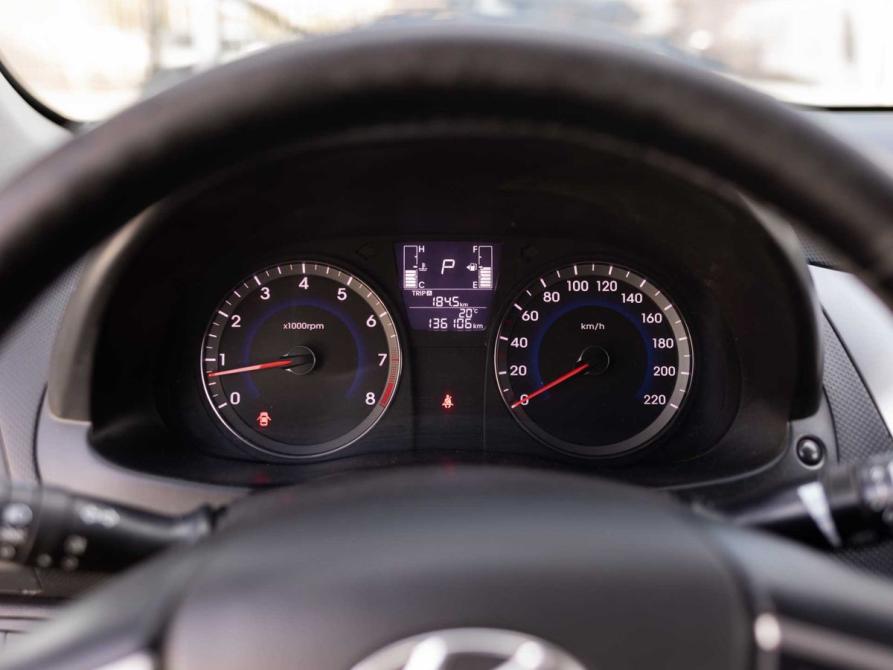 Hyundai Solaris I Рестайлинг Новосибирск  - изображение 13