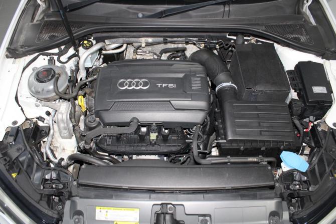 Audi A3 III (8V) с пробегом 2013 года, цена 1 600 000 рублей, 64600 км, хэтчбек, Автокод Объявления